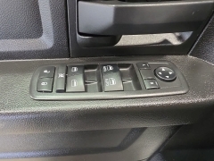 Used 2019  Ram 1500 Classic Express 4x4 Quad Cab 6'4" Box at Maxx Loans near St&period; Adrian&comma; MI