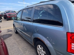 Used 2009  Chrysler Town & Country 4d Wagon Touring at Maxx Loans near St&period; Adrian&comma; MI