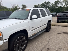 Used 2004  GMC Yukon 4dr 1500 4WD SLT at Maxx Loans near St&period; Adrian&comma; MI