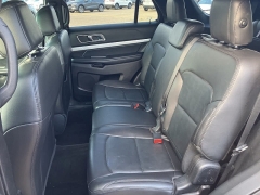 Used 2017 Ford Explorer 4d SUV 4WD XLT at Maxx Loans near ,