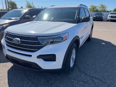 Used 2022 Ford Explorer XLT 4WD at Suburban Ford of Sterling Heights near Sterling Heights, MI