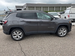 Used 2022 Jeep Compass Limited 4x4 at Suburban Ford of Sterling Heights near Sterling Heights, MI