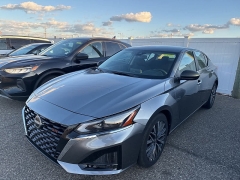 Used 2025  Nissan Altima SV FWD at Maxx Loans near St&period; Adrian&comma; MI
