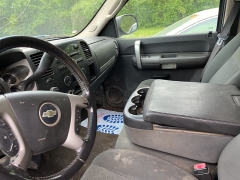 Used 2008 Chevrolet Silverado 1500 4WD Crew Cab 143.5" at Suburban Ford of Sterling Heights near Sterling Heights, MI