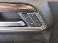 Used 2025  GMC Sierra 1500 4WD Crew Cab 147" SLT at Maxx Loans near St&period; Adrian&comma; MI