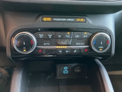 Used 2022 Ford Escape Titanium AWD at Maxx Loans near ,