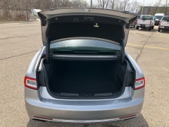 Used 2020 Lincoln Continental 4d Sedan AWD Reserve at Maxx Loans near ,