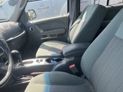 Used 2005 Jeep Liberty 4d SUV 4WD Limited at Suburban Ford of Sterling Heights near Sterling Heights, MI