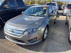 Used 2012  Ford Fusion 4d Sedan SE at Maxx Loans near St. Adrian, MI