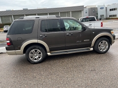 Used 2007 Ford Explorer 4d SUV 4WD Eddie Bauer V8 at Suburban Ford of Sterling Heights near Sterling Heights, MI