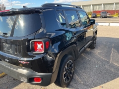 Used 2023  Jeep Renegade Trailhawk 4x4 at Maxx Loans near St. Adrian, MI
