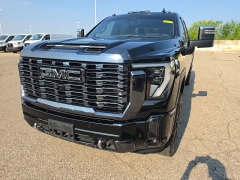 Used 2024  GMC Sierra 3500HD 4WD Crew Cab 159" Denali Ultimate at Maxx Loans near St&period; Adrian&comma; MI