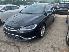 Used 2016  Chrysler 200 4dr Sdn Limited FWD at Maxx Loans near St&period; Adrian&comma; MI