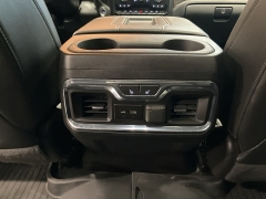 Used 2022  Chevrolet Silverado 2500HD 4WD Crew Cab High Country at Maxx Loans near St&period; Adrian&comma; MI