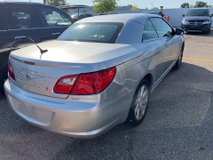 Used 2009  Chrysler Sebring 2d Convertible Touring at Maxx Loans near St. Adrian, MI