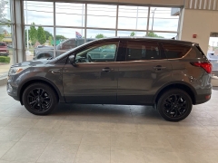 Used 2019 Ford Escape 4d SUV 4WD SE at Suburban Ford of Sterling Heights near Sterling Heights, MI