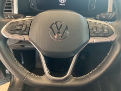 Used 2022  Volkswagen Atlas Cross Sport 2&period;0T SEL 4MOTION at Maxx Loans near St&period; Adrian&comma; MI