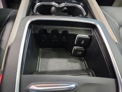 Used 2023  Chrysler Pacifica Limited FWD at Maxx Loans near St&period; Adrian&comma; MI