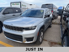 Used 2021 Jeep Grand Cherokee L Limited 4x4 at Suburban Ford of Sterling Heights near Sterling Heights, MI