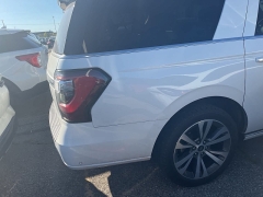 Used 2021 Ford Expedition Max Platinum 4x4 at Suburban Ford of Sterling Heights near Sterling Heights, MI