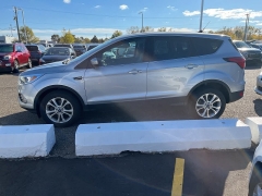 Used 2019  Ford Escape 4d SUV 4WD SE at Maxx Loans near St. Adrian, MI