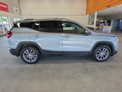 Used 2023  GMC Terrain AWD 4dr SLT at Maxx Loans near St&period; Adrian&comma; MI