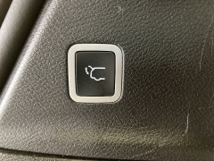 Used 2025  Chrysler Pacifica Select FWD at Maxx Loans near St. Adrian, MI