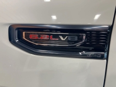 Used 2022  GMC Sierra 1500 4WD Crew Cab AT4 at Maxx Loans near St. Adrian, MI