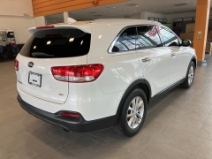 Used 2016 Kia Sorento 4d SUV AWD LX at Maxx Loans near St. Adrian, MI