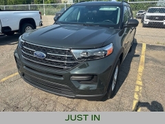 Used 2023  Ford Explorer XLT 4WD at Maxx Loans near St&period; Adrian&comma; MI