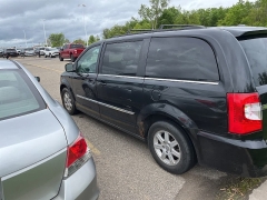 Used 2012 Chrysler Town & Country 4d Wagon Touring at Suburban Ford of Sterling Heights near Sterling Heights, MI