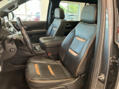 Used 2021 GMC Yukon XL 4WD 4dr AT4 at Maxx Loans near St. Adrian, MI