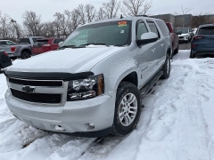 Used 2010  Chevrolet Suburban 1500 SUV 4WD LT at Maxx Loans near St&period; Adrian&comma; MI
