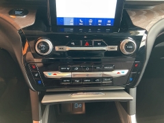 Used 2022 Ford Explorer Platinum 4WD at Maxx Loans near ,