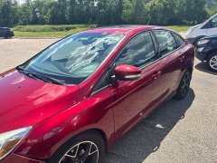 Used 2013  Ford Focus 4d Sedan SE at Maxx Loans near St&period; Adrian&comma; MI