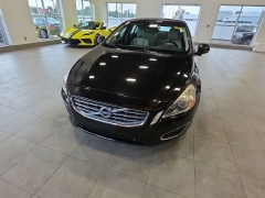 Used 2013  Volvo S60 4dr Sdn T5 FWD at Maxx Loans near St&period; Adrian&comma; MI
