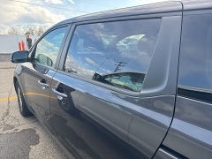 Used 2021  Kia Sedona LX FWD at Maxx Loans near St&period; Adrian&comma; MI