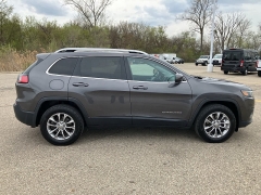 Used 2019 Jeep Cherokee Latitude Plus 4x4 at Maxx Loans near ,