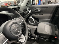 Used 2021 Jeep Renegade Latitude 4x4 at Suburban Ford of Sterling Heights near Sterling Heights, MI