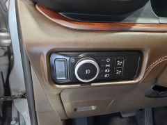 Used 2024  Ford Explorer King Ranch 4WD at Maxx Loans near St&period; Adrian&comma; MI
