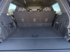 New 2025 Ford Expedition Platinum 4x4 at Suburban Ford of Sterling Heights near Sterling Heights, MI