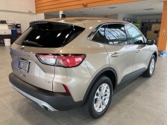 Used 2020 Ford Escape 4d SUV AWD SE at Suburban Ford of Sterling Heights near Sterling Heights, MI