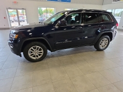 Used 2018  Jeep Grand Cherokee Laredo E 4x4 &ast;Ltd Avail&ast; at Maxx Loans near St&period; Adrian&comma; MI