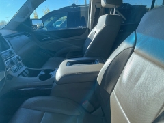 Used 2018 GMC Yukon 4d SUV 4WD SLT at Suburban Ford of Sterling Heights near Sterling Heights, MI