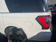 Used 2021 Ford Expedition Max Platinum 4x4 at Suburban Ford of Sterling Heights near Sterling Heights, MI