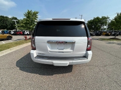 Used 2017 GMC Yukon 4d SUV 4WD Denali at Suburban Ford of Sterling Heights near Sterling Heights, MI