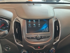Used 2017 Chevrolet Cruze 4d Sedan LT Auto at Maxx Loans near St. Adrian, MI