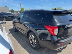 Used 2020 Ford Explorer 4d SUV 4WD Platinum 3.0L EcoBoost at Suburban Ford of Sterling Heights near Sterling Heights, MI