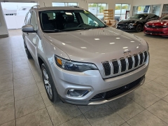 Used 2021  Jeep Cherokee Limited 4x4 at Maxx Loans near St&period; Adrian&comma; MI