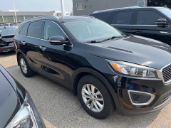 Used 2016 Kia Sorento FWD 4dr 2.4L LX at Maxx Loans near St. Adrian, MI